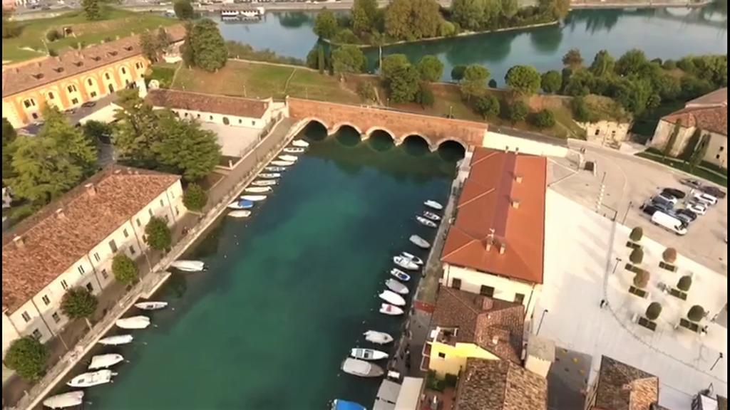 Fiori Sull'Acqua Apartments Peschiera del Garda Exteriér fotografie